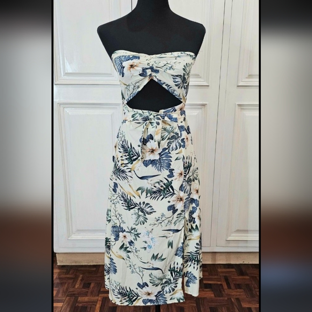 SHEIN Strapless Floral Dress - Cream and Blue